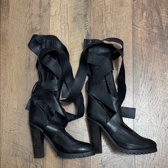 Chloe Shoes - Chloe Black Heeled Boots with Ribbon Detail